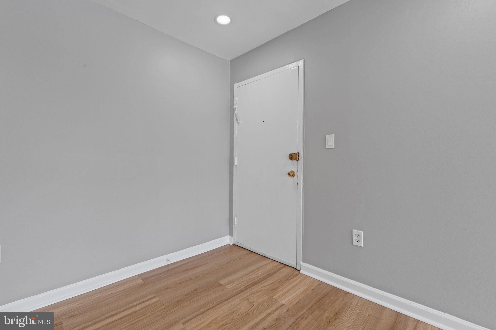 9276 Adelphi Road, Unit 201 Hyattsville, MD 20783 - Photo 7 of 31