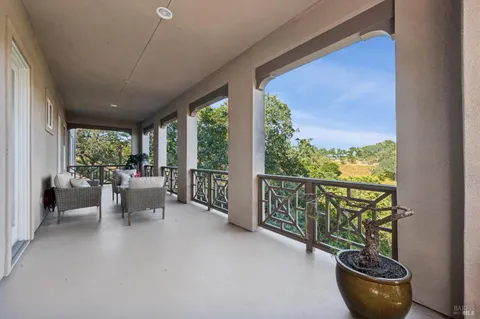 $2,300,000 | 115 Stone Tree Lane, Novato, CA 94945