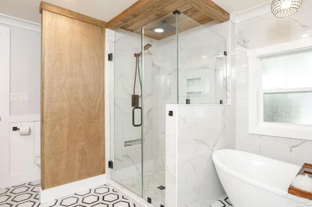 $1,090,000 | 900 Largo Drive, Pensacola Beach, FL 32561