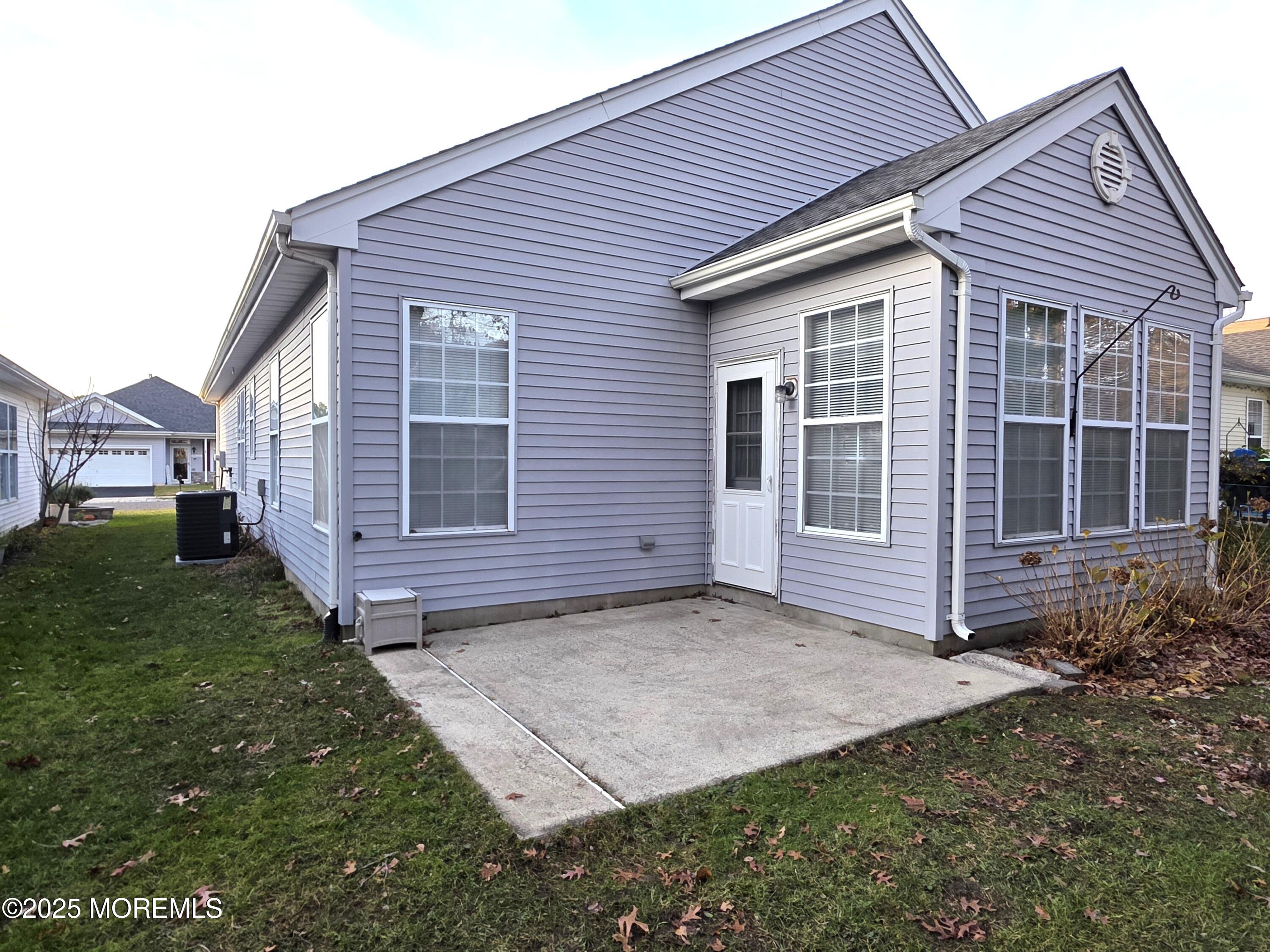 91 Robin Lane Barnegat, NJ 08005 - Photo 5 of 20 20251201_160713