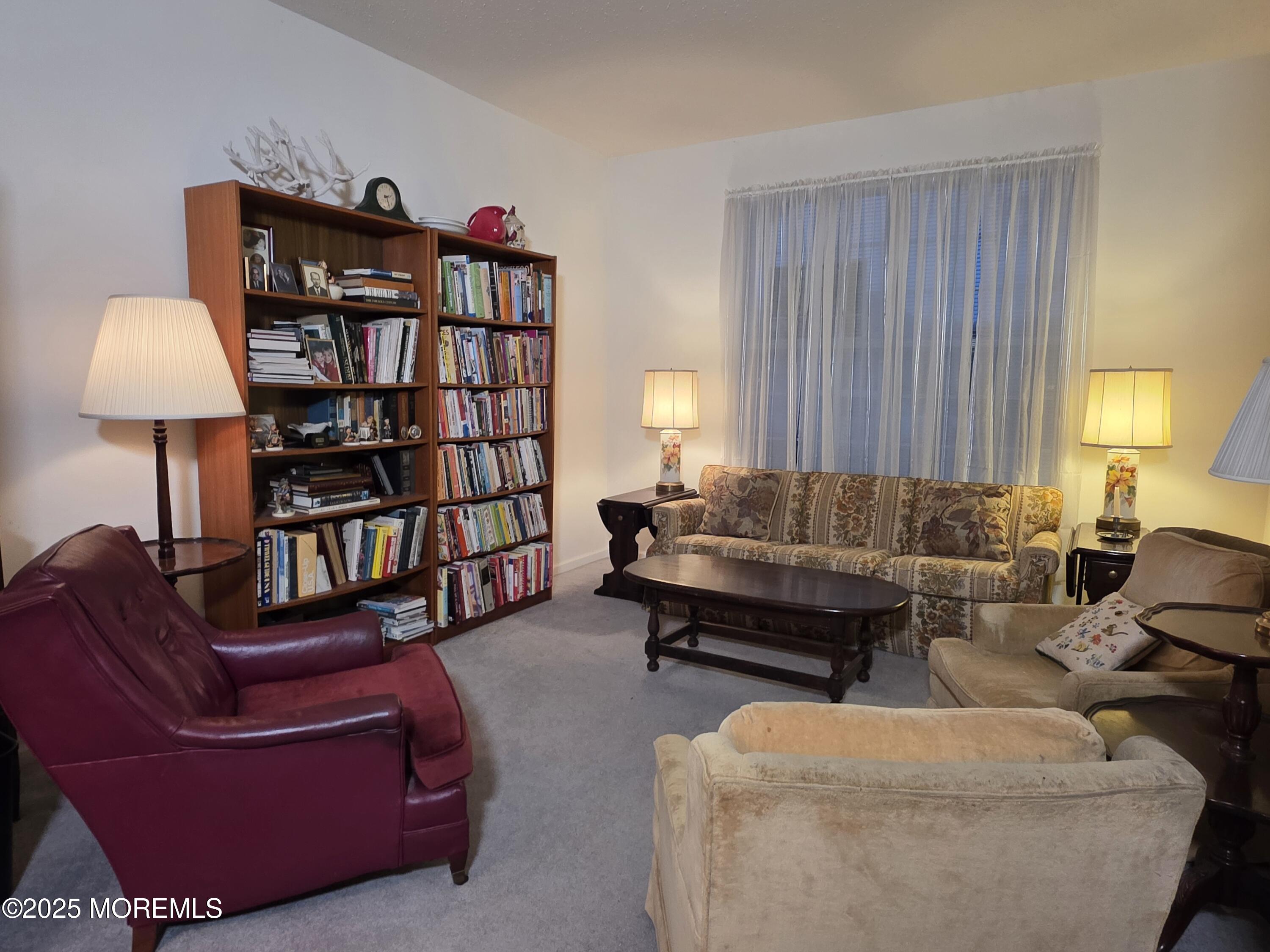 91 Robin Lane Barnegat, NJ 08005 - Photo 7 of 20 20251202_164456