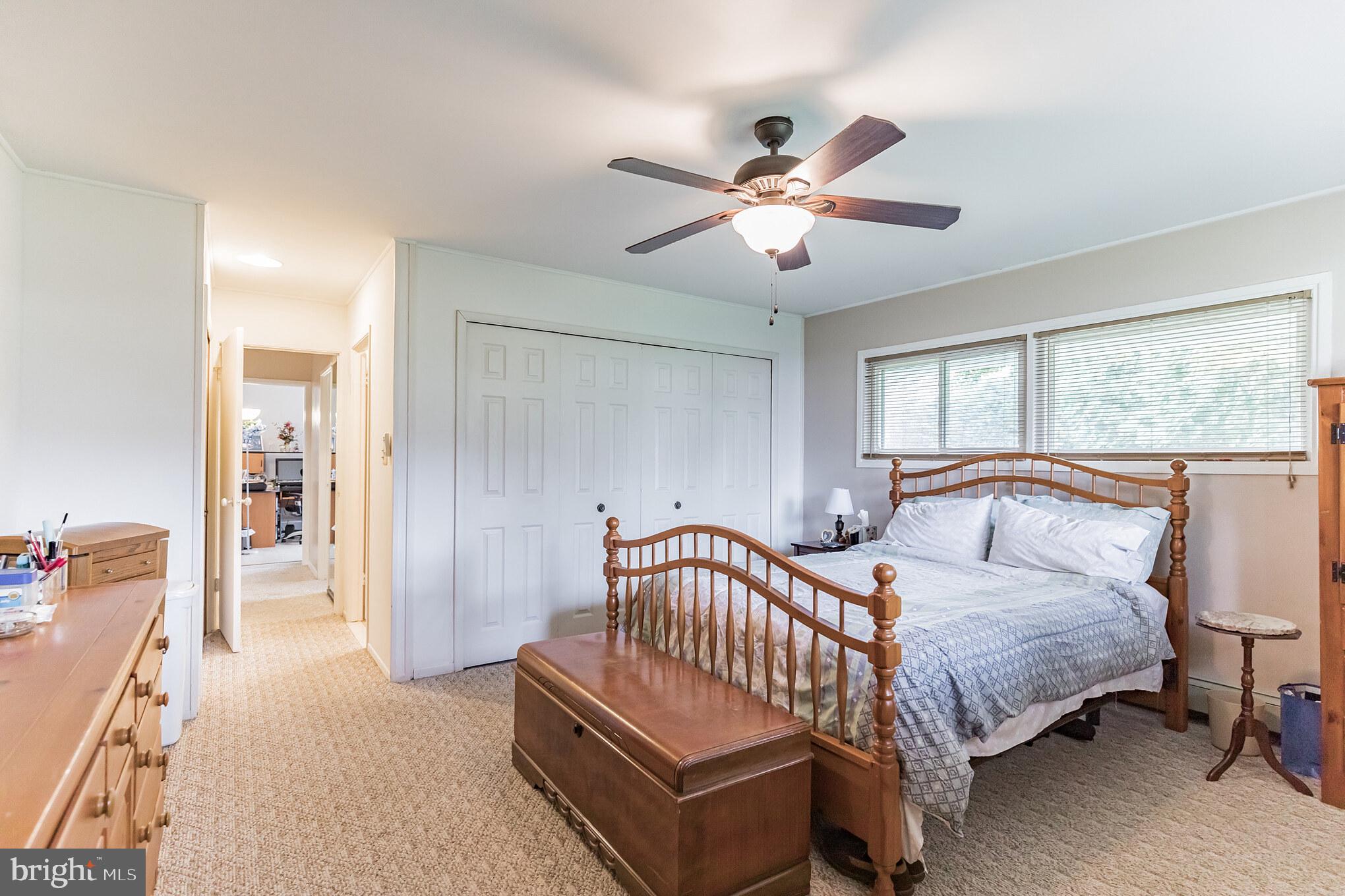 34 Firebush Road Levittown, PA 19056 - Photo 16 of 25