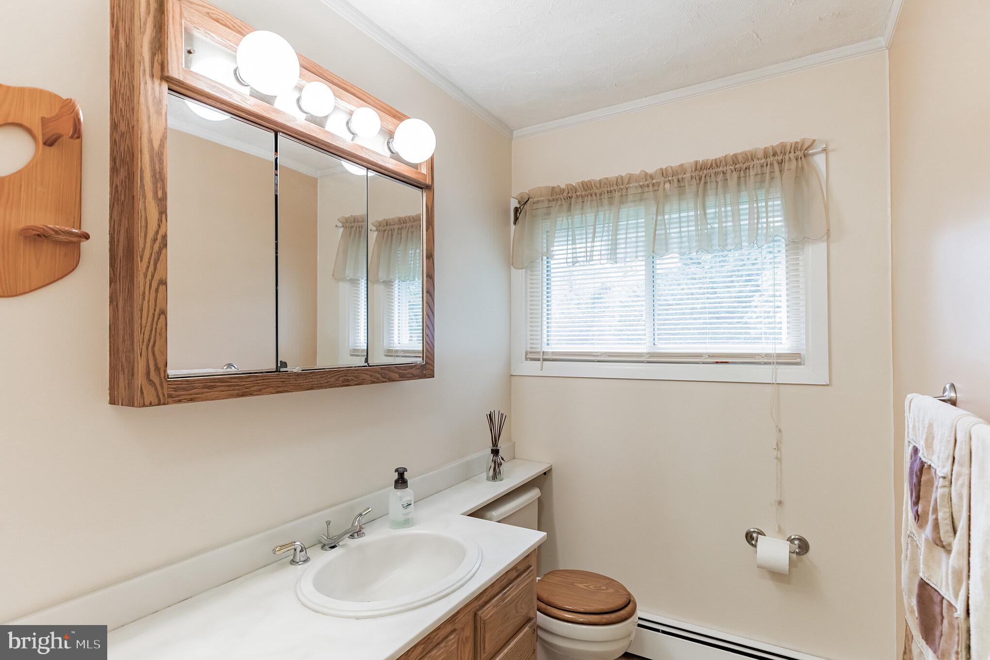 34 Firebush Road Levittown, PA 19056 - Photo 19 of 25