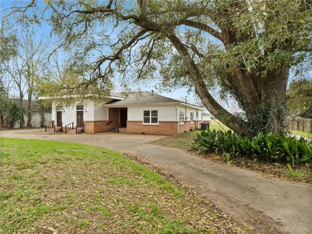 $309,999 | 5411 Dixie Lane, Alexandria, LA 71301