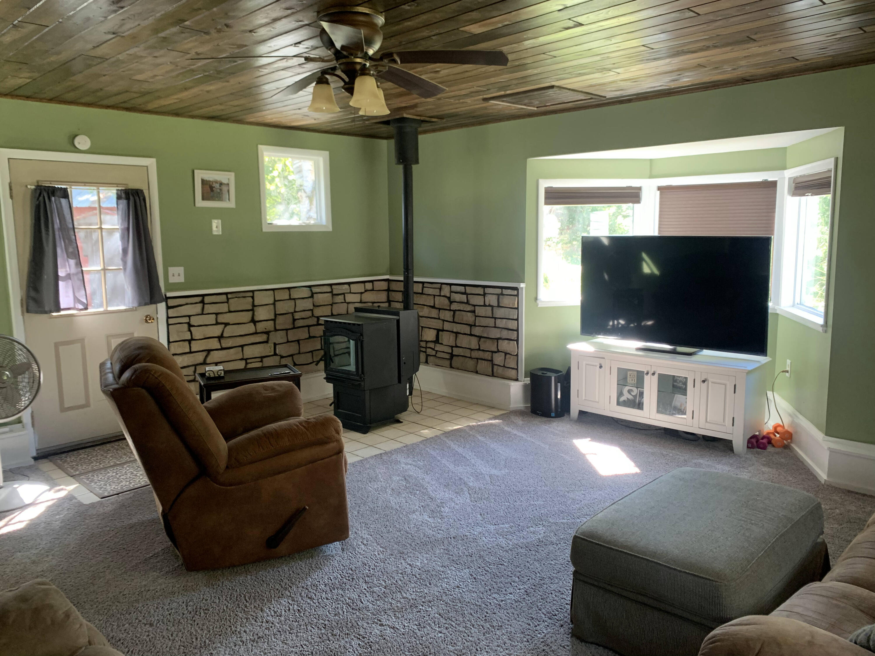 212 Gorman Road St. Ignace, MI 49781 - Photo 16 of 49 Gallery Image 16