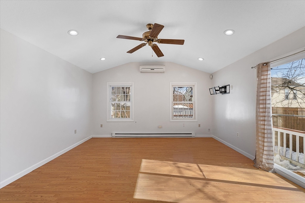 3 Payson Street Worcester, MA 01607 - Photo 9 of 29