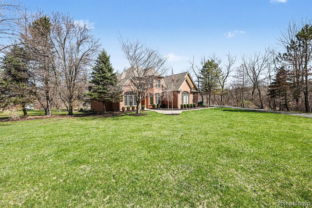 55256 Lee Road New Hudson, MI 48165 - Photo 27 of 28