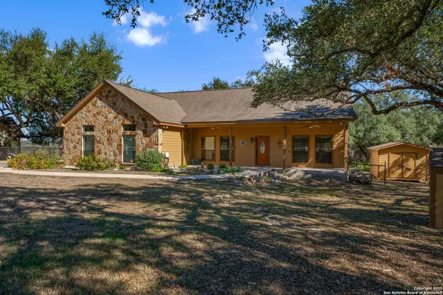 $539,900 | 905 Cypress Pass Road, Spring Branch, TX 78070