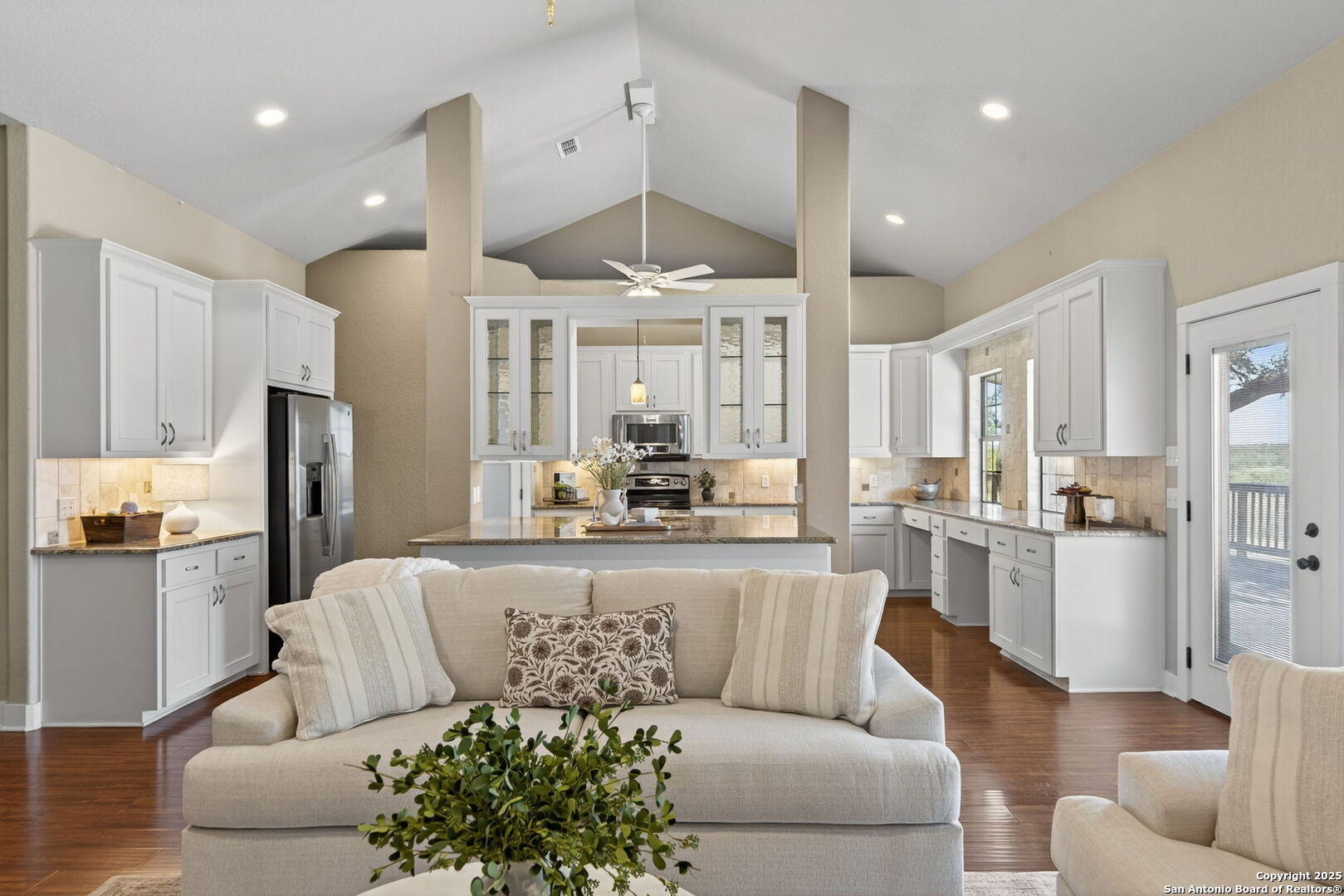 905 Cypress Pass Road Spring Branch, TX 78070 - Photo 11 of 42