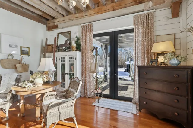 $849,900 | 33511 Old Mill Drive, Lone Rock, WI 53556