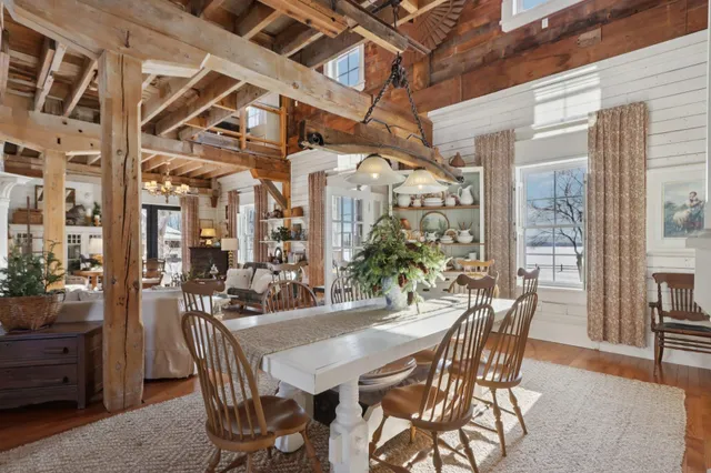 $849,900 | 33511 Old Mill Drive, Lone Rock, WI 53556