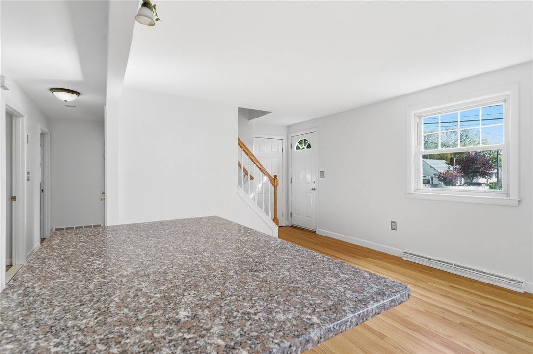 244 Williams Street Cumberland, RI 02864 - Photo 18 of 33