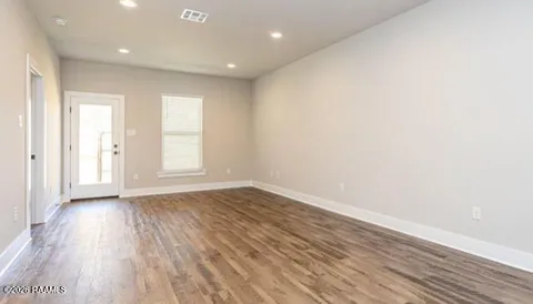 $245,999 | 111 Maplebrook, Youngsville, LA 70592
