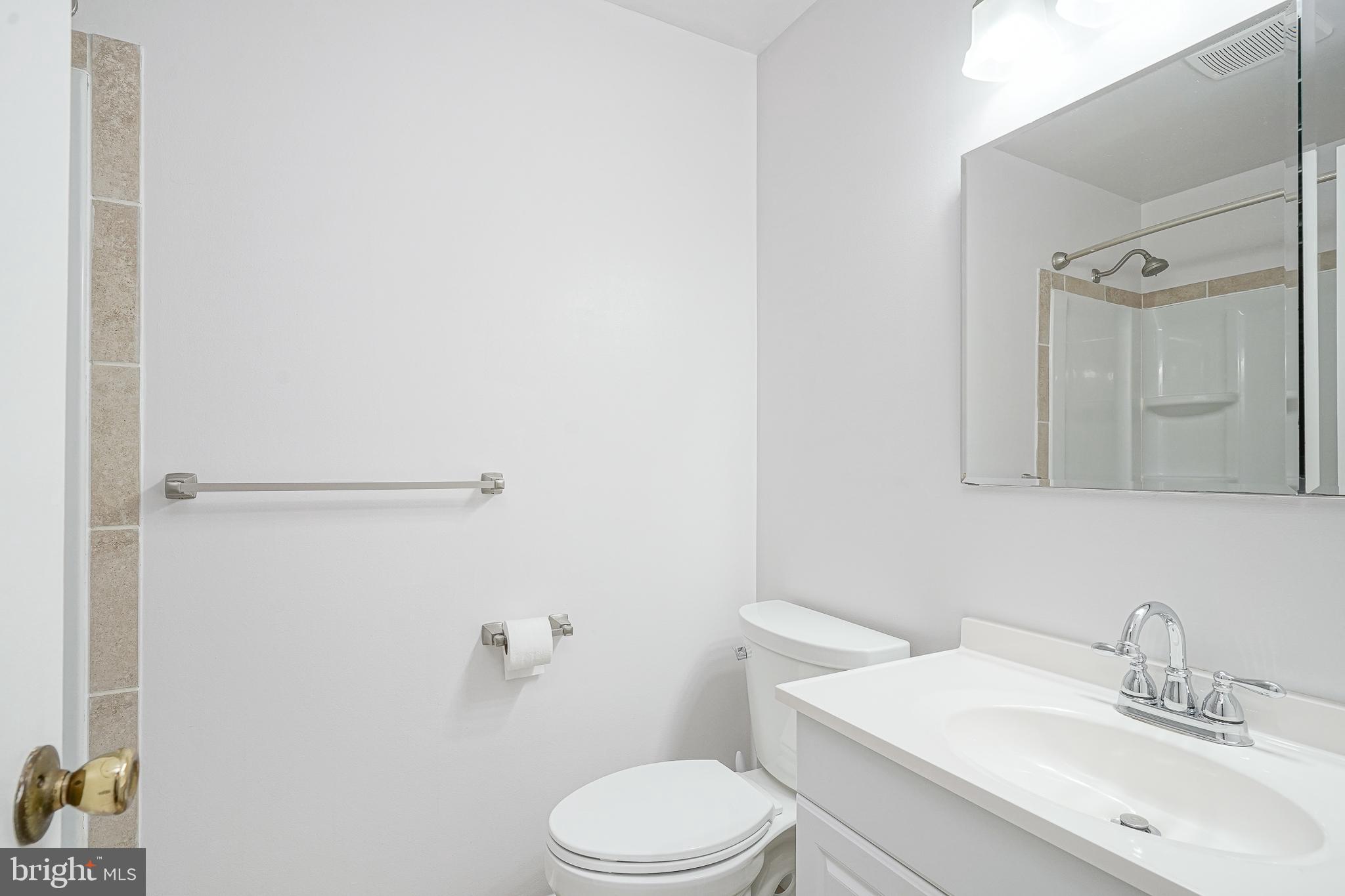 101 Greenbriar Road Delran, NJ 08075 - Photo 16 of 28 Gallery Image 16