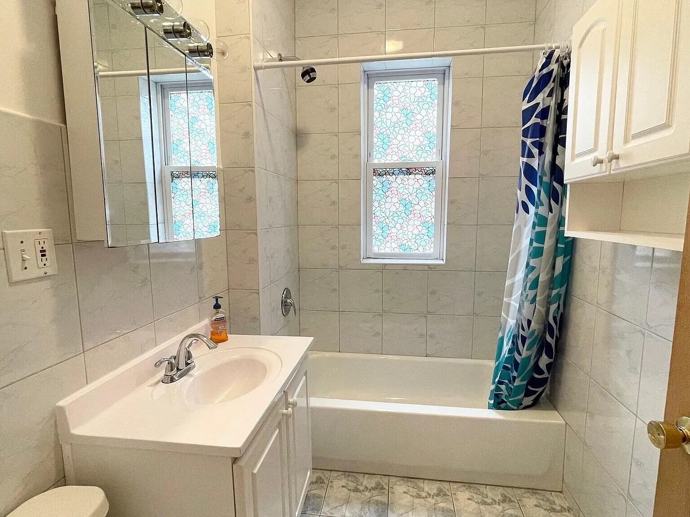 2219 West Rice Street, Unit 1R Chicago, IL 60622 - Photo 4 of 8