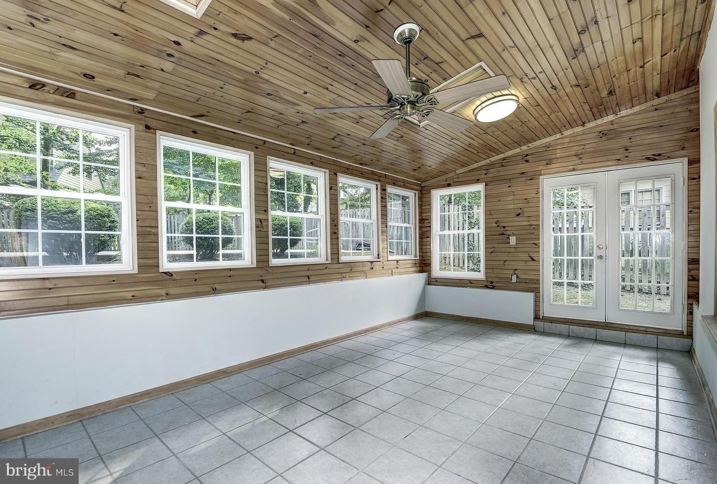 10516 Gainsborough Road Potomac, MD 20854 - Photo 13 of 30 SUNROOM