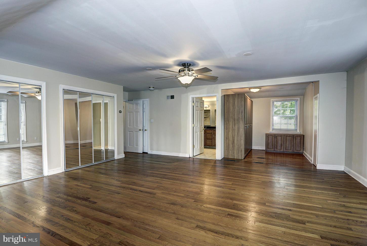 10516 Gainsborough Road Potomac, MD 20854 - Photo 15 of 30 MASTER BEDROOM AND SITTING AREA