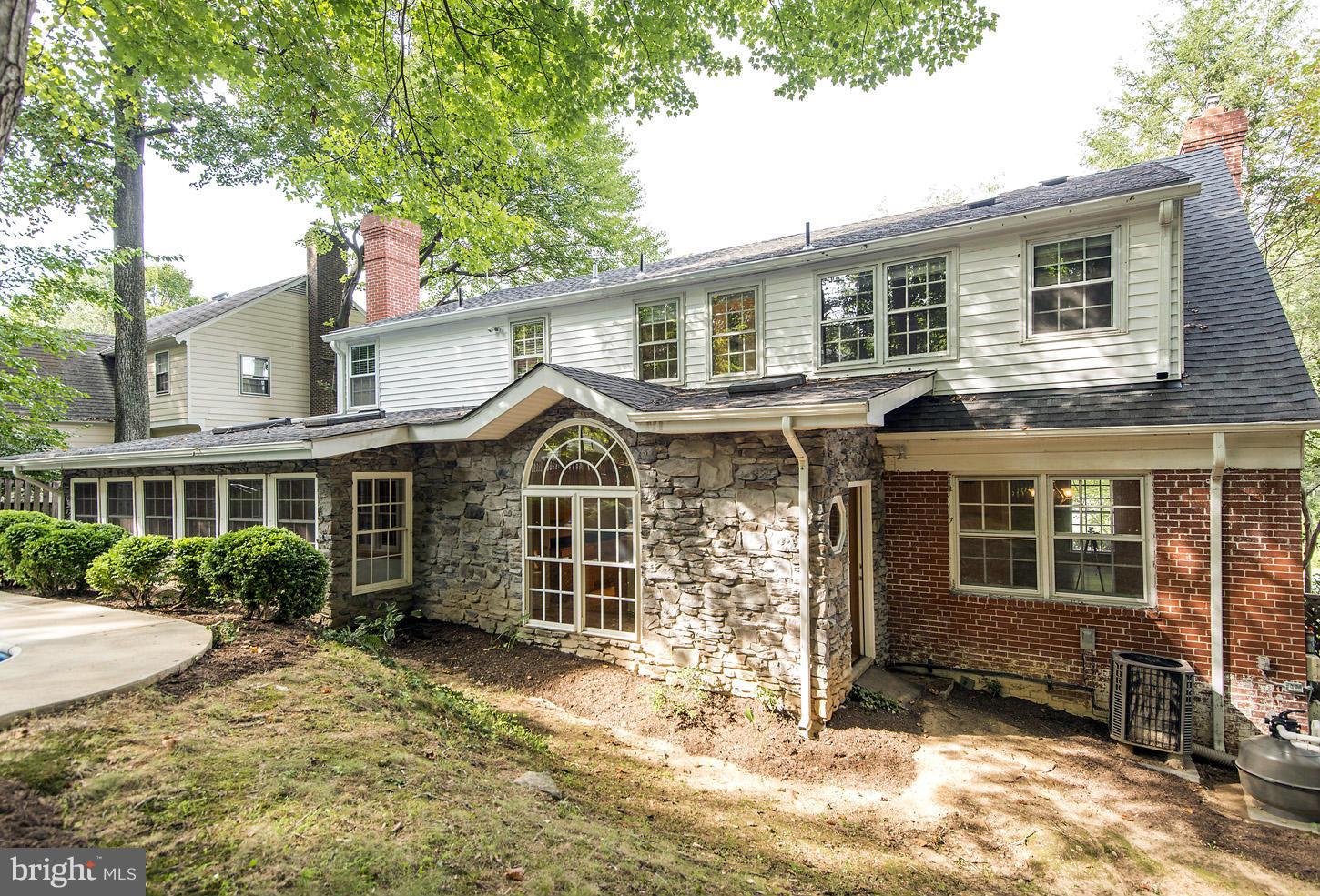 10516 Gainsborough Road Potomac, MD 20854 - Photo 3 of 30 BACK OF HOUSE