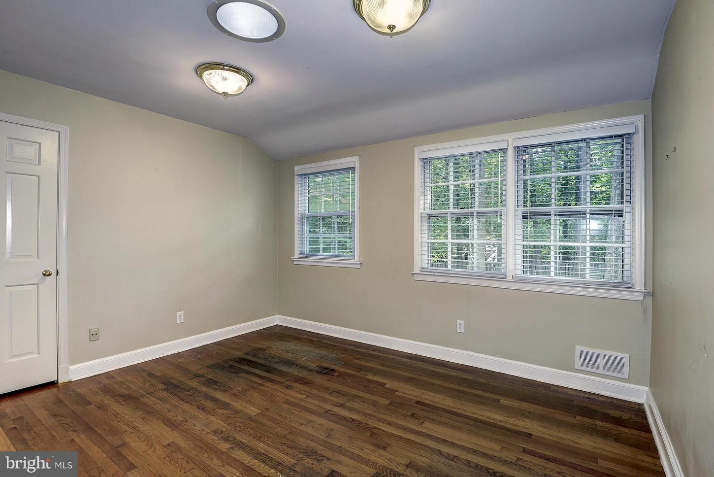 10516 Gainsborough Road Potomac, MD 20854 - Photo 21 of 30 BEDROOM FOUR