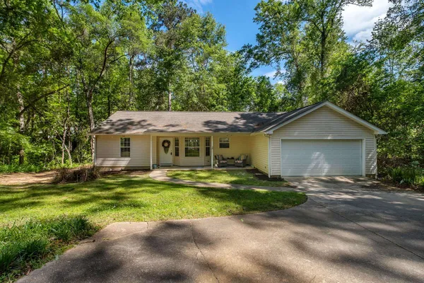 $300,000 | 8328 Chickasaw Trail, Tallahassee, FL 32312