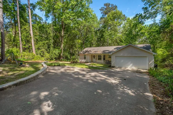 $300,000 | 8328 Chickasaw Trail, Tallahassee, FL 32312