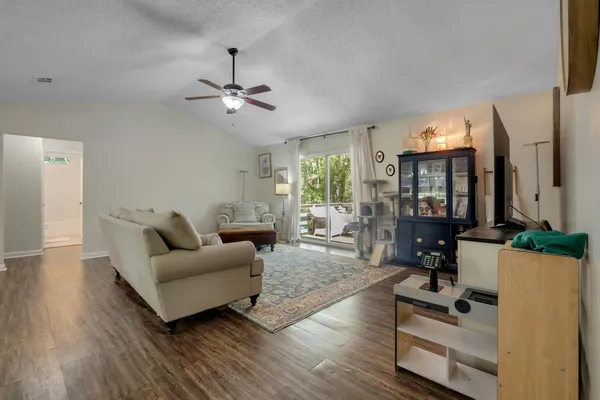 $300,000 | 8328 Chickasaw Trail, Tallahassee, FL 32312