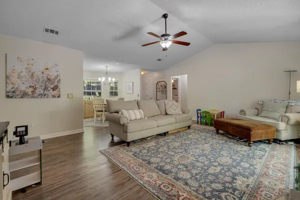 $300,000 | 8328 Chickasaw Trail, Tallahassee, FL 32312