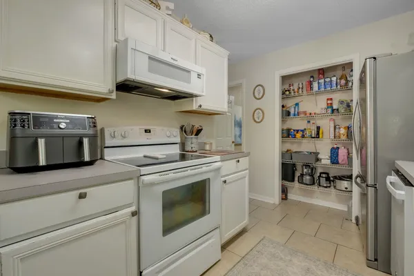 $300,000 | 8328 Chickasaw Trail, Tallahassee, FL 32312