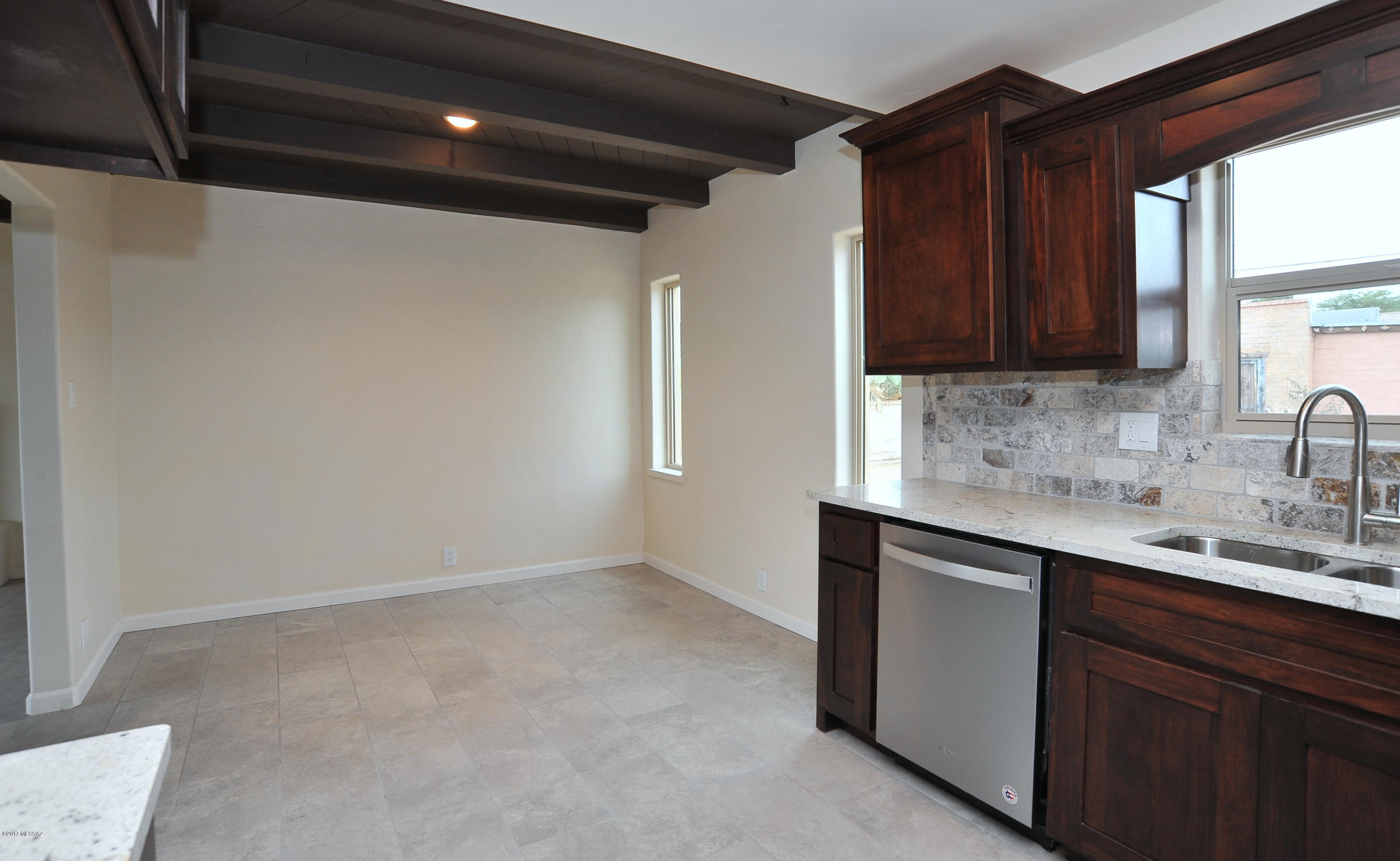 2158 East Grant Road Tucson, AZ 85719 - Photo 15 of 31