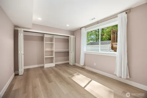 $1,697,000 | 10543 158th Avenue Northeast, Redmond, WA 98052
