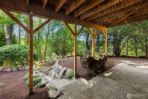 $1,697,000 | 10543 158th Avenue Northeast, Redmond, WA 98052