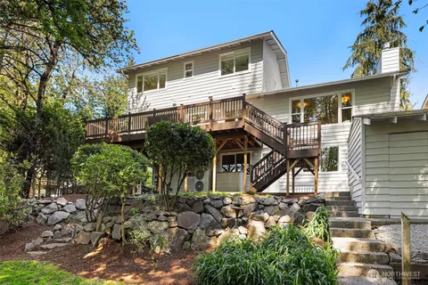 $1,697,000 | 10543 158th Avenue Northeast, Redmond, WA 98052