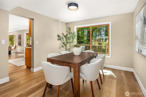 $1,697,000 | 10543 158th Avenue Northeast, Redmond, WA 98052