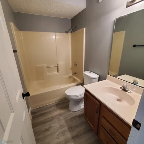 $314,900 | 3474 18th Street South, Fargo, ND 58104