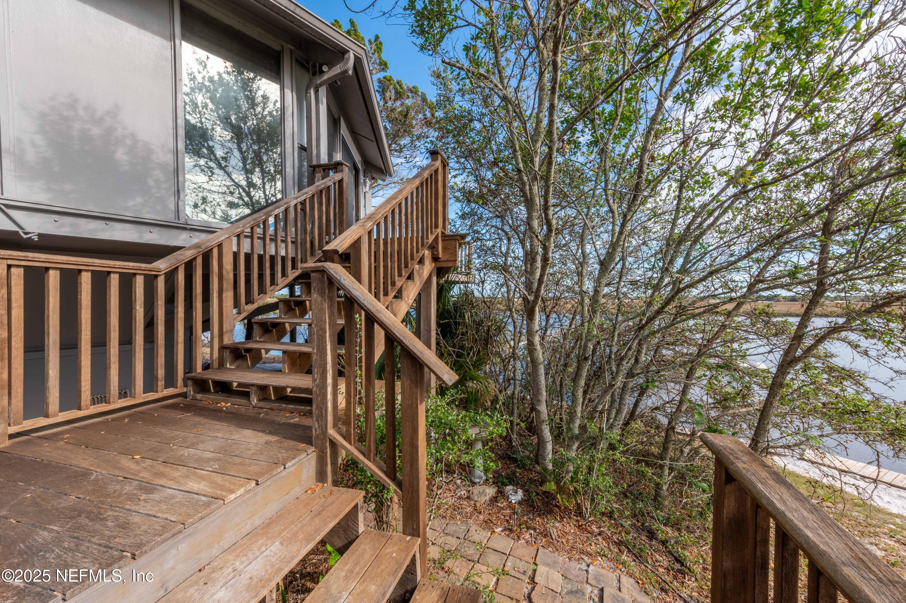 11255 Fort George Road Jacksonville, FL 32226 - Photo 19 of 38 a view of entryway with a front door