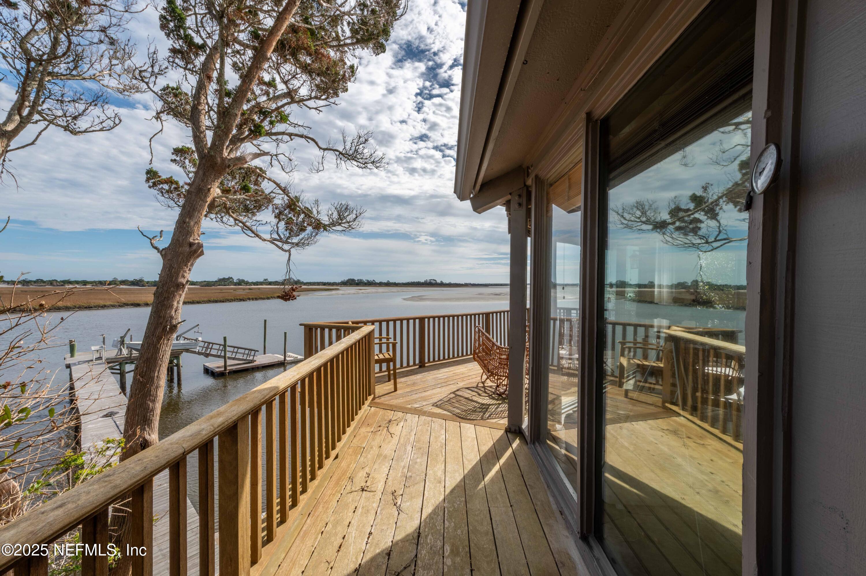 11255 Fort George Road Jacksonville, FL 32226 - Photo 22 of 38 a view of balcony with furniture