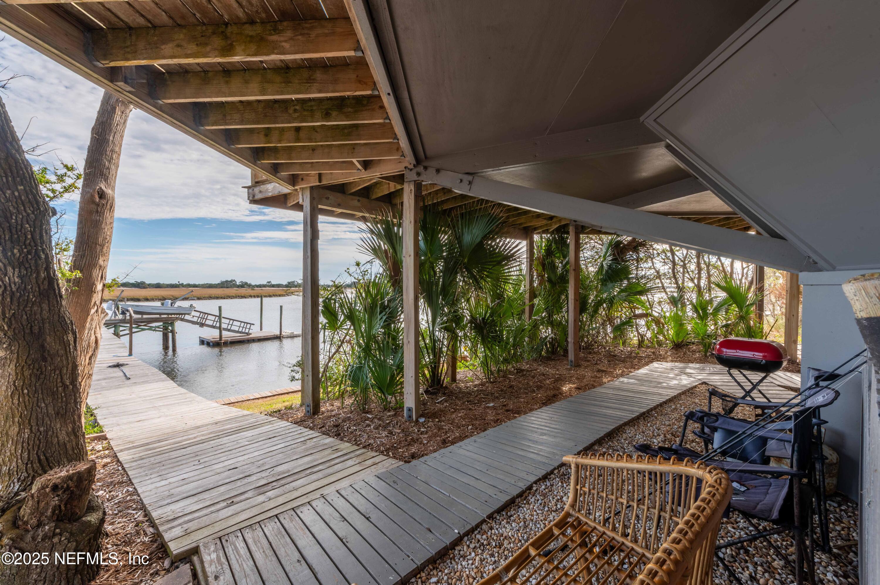 11255 Fort George Road Jacksonville, FL 32226 - Photo 10 of 38 a outdoor view with sitting space