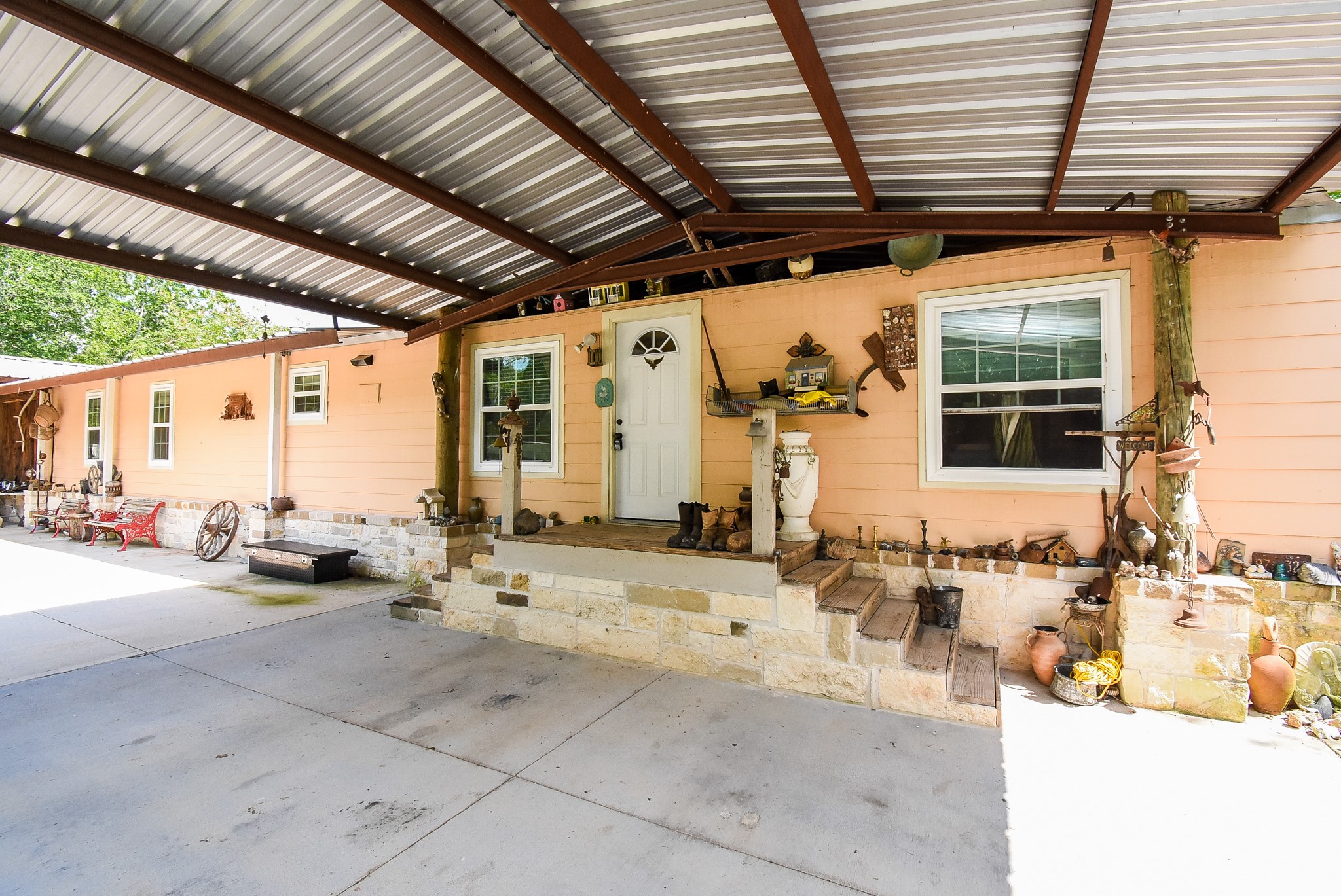 39551 Donigan Road Brookshire, TX 77423 - Photo 28 of 37 a outdoor space with patio lots of furniture