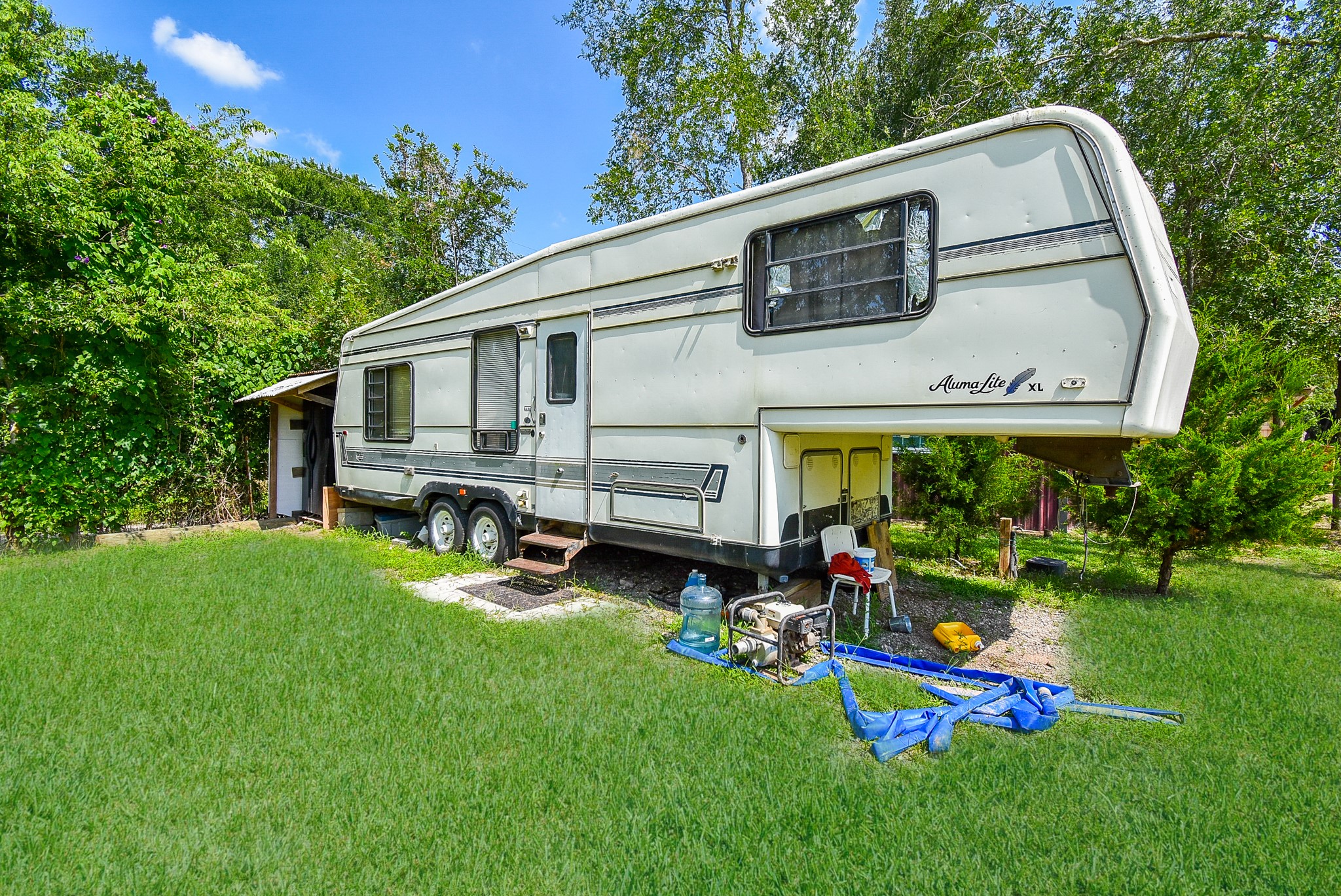 39551 Donigan Road Brookshire, TX 77423 - Photo 33 of 37 a front view of house with yard