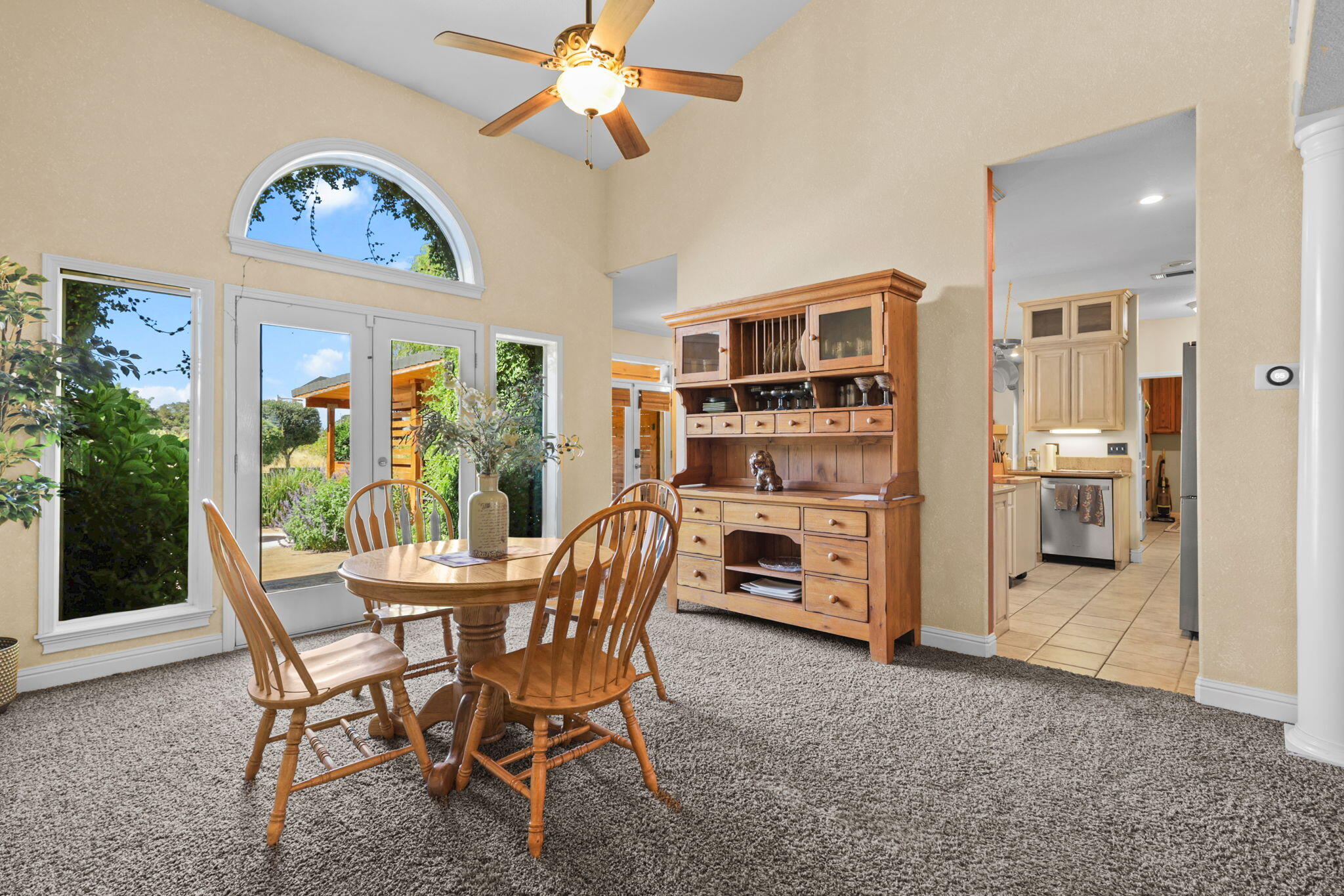 19260 Ridge Road Red Bluff, CA 96080 - Photo 12 of 84 Dining Area
