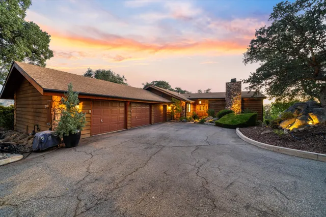 $1,125,000 | 24100 Sorrel Court, Tehachapi, CA 93561