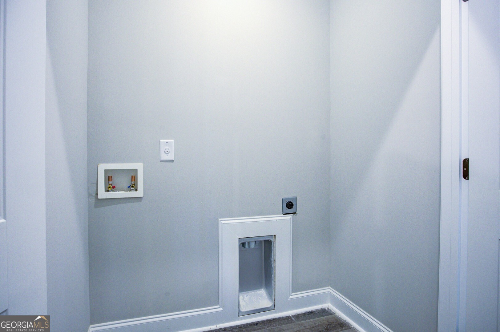 9213 Westview Drive Southwest Covington, GA 30014 - Photo 5 of 33