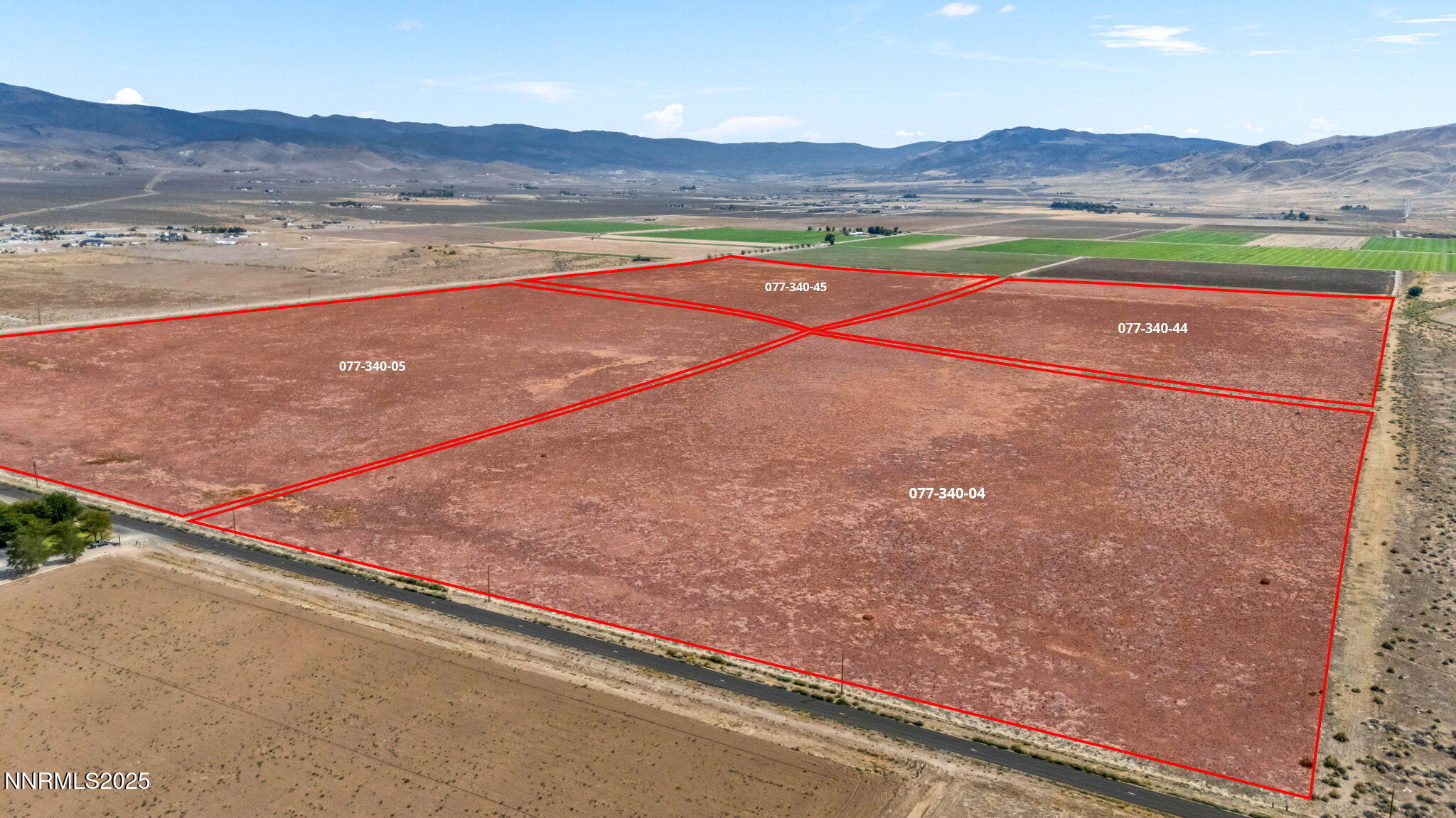 0 Whiskey Springs Road, Unit A Reno, NV 89510 - Photo 4 of 9 a view of a field with a big yard