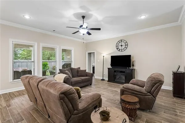 $385,000 | 492 Tiger Avenue, Covington, LA 70433