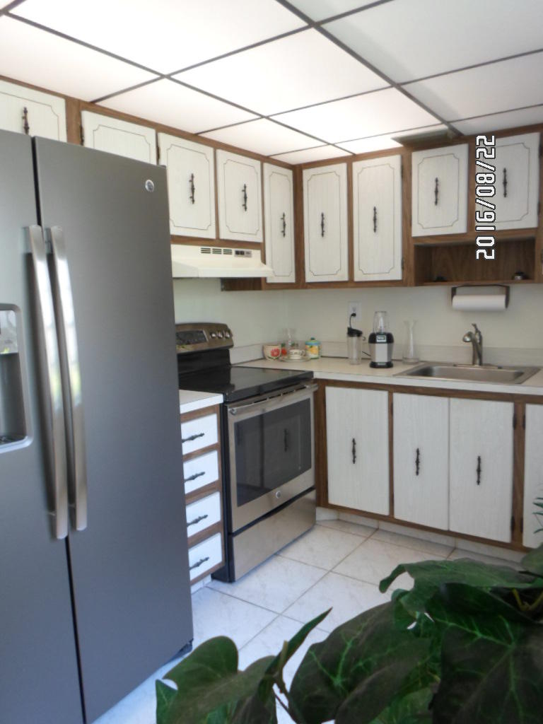875 Normandy Lane Delray Beach, FL 33484 - Photo 16 of 17 2016-08-22 02.36.24