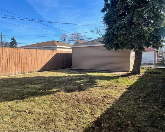 $210,000 | 14535 South Parnell Avenue, Riverdale, IL 60827
