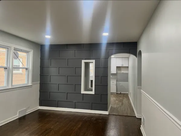 $210,000 | 14535 South Parnell Avenue, Riverdale, IL 60827