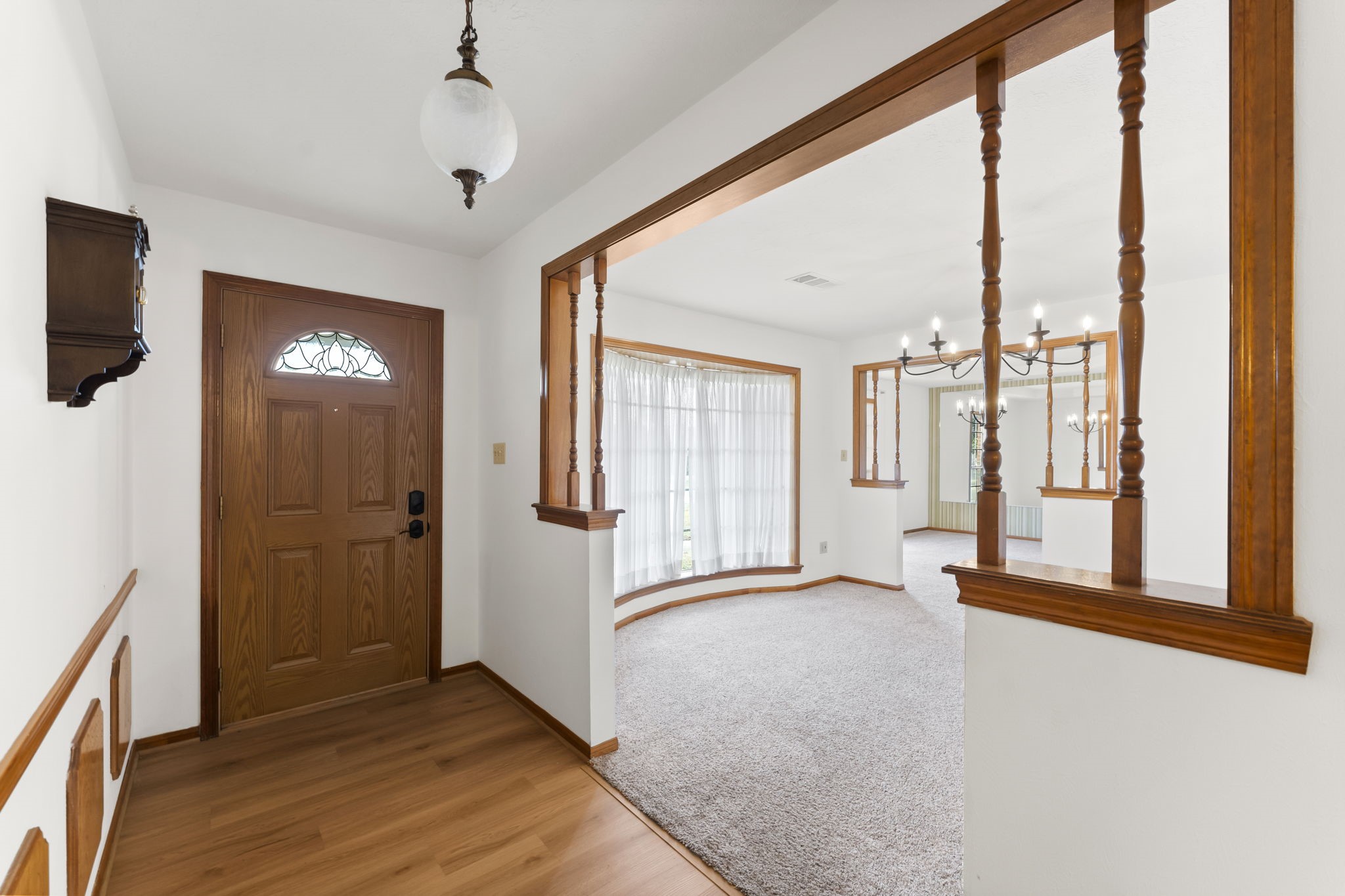 2810 Lilac Street Pasadena, TX 77503 - Photo 5 of 38 a view of an empty room with a window