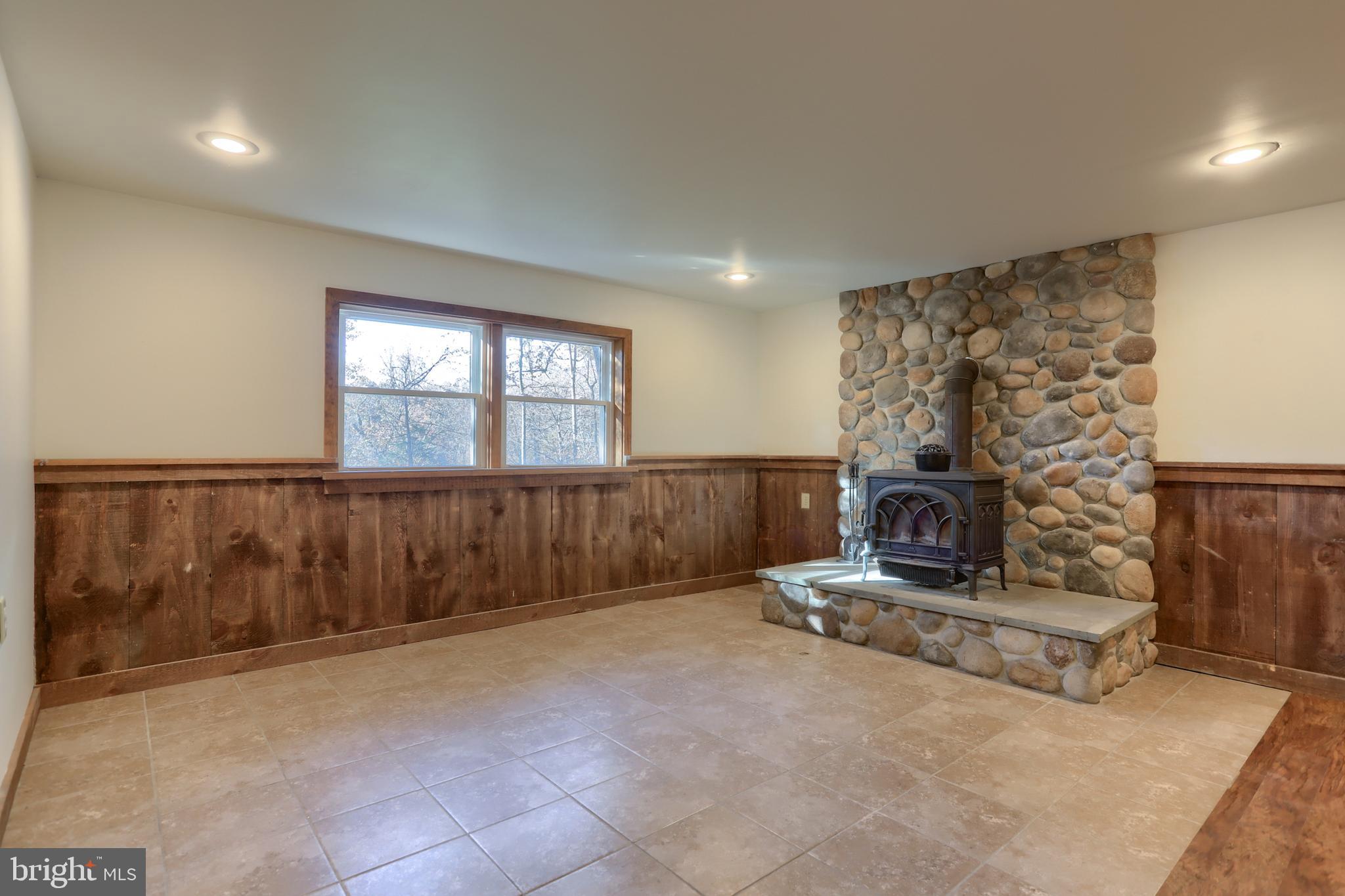 233 Old Mine Road Lebanon, PA 17042 - Photo 22 of 40 Gallery Image 22