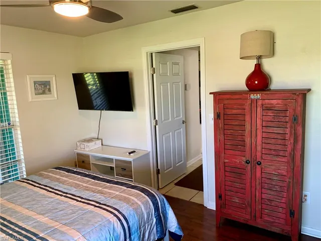 $2,800 | 5795 Genesee Parkway, Unit 3, Bokeelia, FL 33922